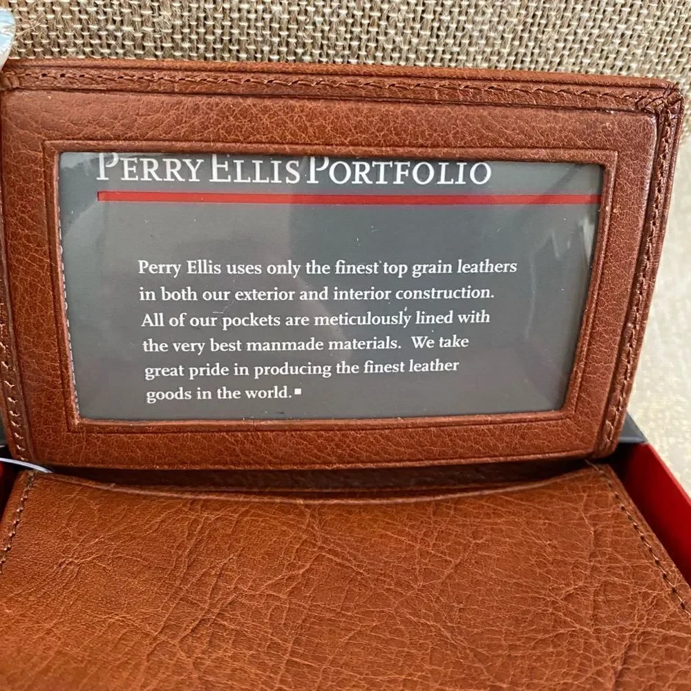 Perry Ellis Men's Portfolio Card Case/ID/Wallet w/Box. Light Brown (Cognac). NWT